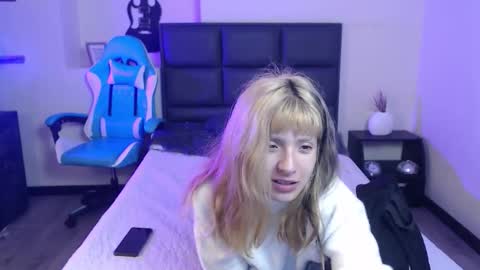 Amnesia online show from 10/12/25, 12:15