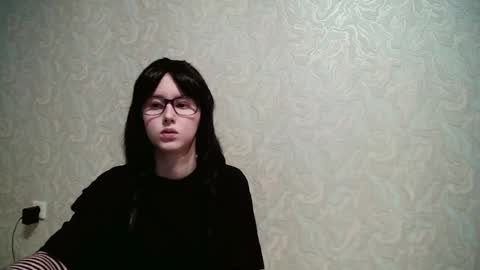 Amomira online show from 09/29/25, 10:20