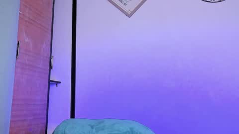 Amon online show from 10/01/25, 04:29