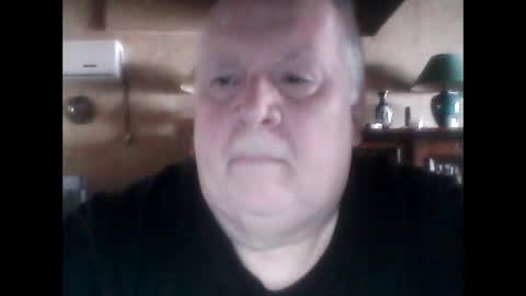 Snapshot of amor196112 chatting on 11/04/25, 10:03 amor196112 online show from 11/04/25, 10:03