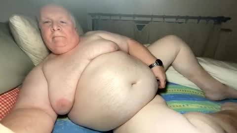 Snapshot of amor196112 chatting on 11/04/25, 11:26 amor196112 online show from 11/04/25, 11:26