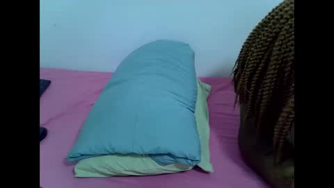 anny online show from 02/17/25, 04:37