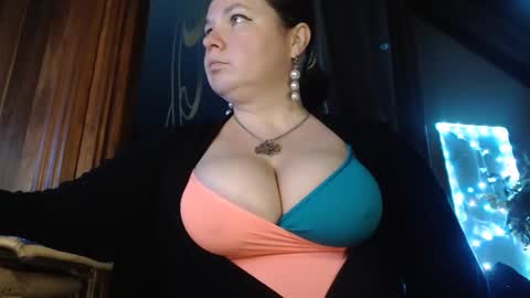 amorelara online show from 12/05/24, 04:23