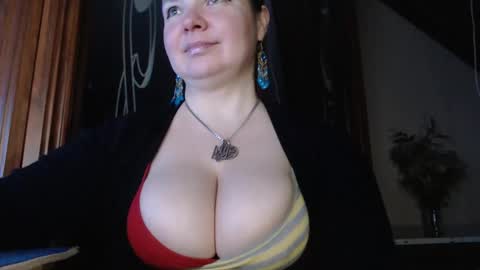amorelara online show from 02/15/25, 05:30