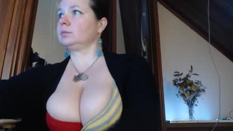 amorelara online show from 02/22/25, 02:41