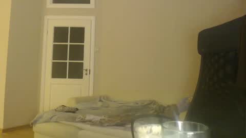 Snapshot of amoremeoww chatting on 02/11/25, 05:47 miss unforgettable online show from 02/11/25, 05:47