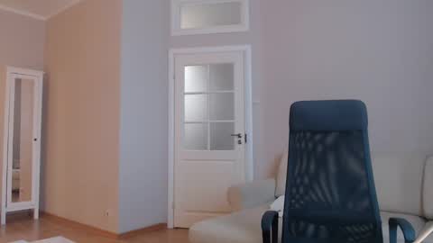 Snapshot of amoremeoww chatting on 02/24/25, 08:38 miss unforgettable online show from 02/24/25, 08:38