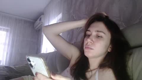 Snapshot of amoremeoww chatting on 12/03/25, 10:13 miss unforgettable online show from 12/03/25, 10:13