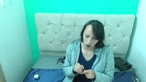 amoremerchmar online show from 07/09/26, 03:43