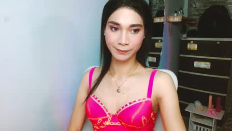 Tina online show from 11/08/25, 05:51