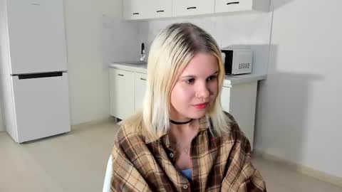 Katie online show from 09/16/25, 05:25