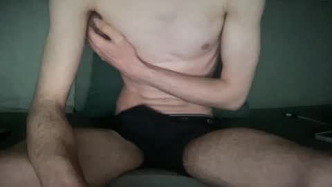 Snapshot of amsecam chatting on 01/05/25, 03:13 amsecam online show from 01/05/25, 03:13