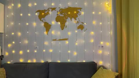 Snapshot of amurakim chatting on 12/08/24, 05:11 Amura Kim online show from 12/08/24, 05:11