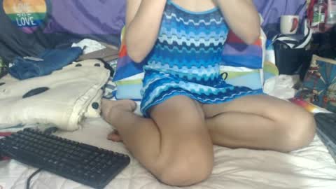 Amuy online show from 06/19/26, 02:38