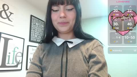 Snapshot of amy__adams1 chatting on 01/15/25, 04:47 Amy 3 online show from 01/15/25, 04:47