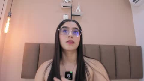 amy__wats0n online show from 05/26/26, 07:10