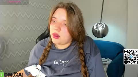 AmyGMT 2 Mon-Sun  0300am-0900am  online show from 09/18/25, 11:01