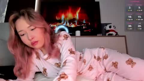 Amy Akime online show from 07/10/26, 03:47