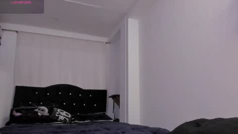 Amy online show from 06/05/26, 02:23