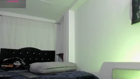 Amy online show from 06/08/26, 02:28