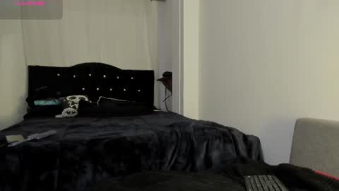 Amy online show from 07/01/26, 02:51