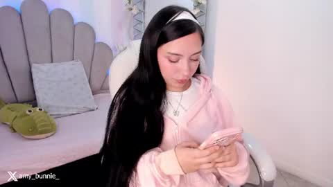 Amy online show from 08/05/26, 10:23