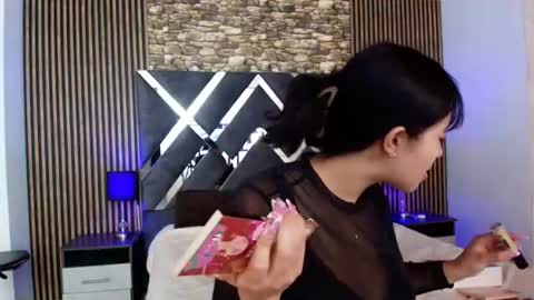 Amy online show from 07/07/26, 12:31