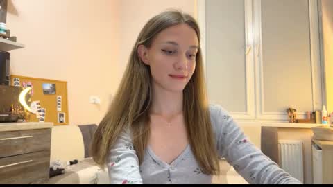 Snapshot of amy_chill chatting on 02/12/26, 05:52 Amy Chill online show from 02/12/26, 05:52
