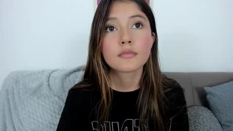 Snapshot of amy_innocent_ chatting on 10/30/25, 08:31 Amy online show from 10/30/25, 08:31