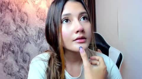 Snapshot of amy_innocent_ chatting on 11/07/25, 08:20 Amy online show from 11/07/25, 08:20