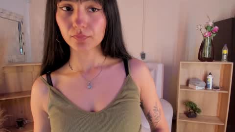 Snapshot of amy_kiitty chatting on 01/17/25, 01:47 online show from 01/17/25, 01:47