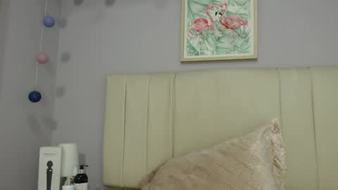 Amy online show from 09/20/25, 01:45