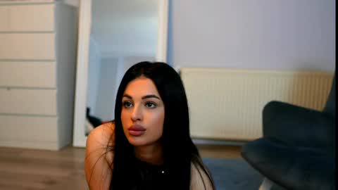 Snapshot of amy_lee19 chatting on 05/18/26, 06:36 amy_lee19 online show from 05/18/26, 06:36