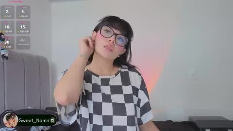 Hello I am Allison Welcome to my room and let is  have a good time together whith me online show from 04/01/26, 04:15