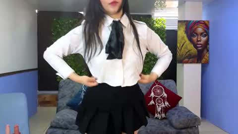 Snapshot of amy_lovelydoll chatting on 12/21/25, 07:21 Amy online show from 12/21/25, 07:21