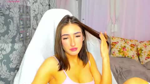 Snapshot of amy_marlin chatting on 05/28/26, 01:36 amy_marlin online show from 05/28/26, 01:36