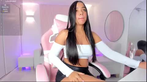 Emily online show from 02/26/25, 06:43