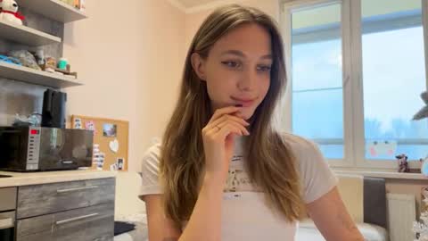 amy_meoww online show from 12/23/25, 10:57