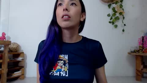 Snapshot of amy_mur chatting on 10/17/25, 05:59 amy mur online show from 10/17/25, 05:59