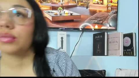 Snapshot of amy_noa chatting on 04/16/26, 12:33 Emy Noa online show from 04/16/26, 12:33