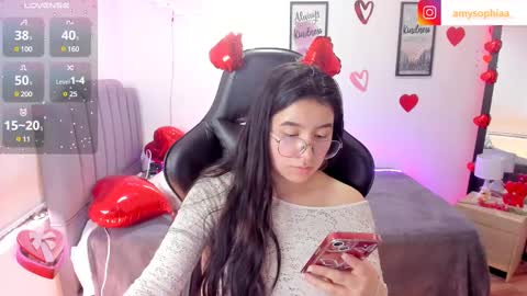 Amy sophia 3 online show from 02/18/25, 06:15