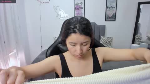 Amy sophia 3 online show from 10/14/25, 12:28