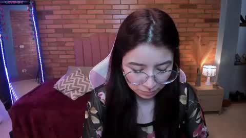 Amy sophia 3 online show from 06/17/26, 11:34