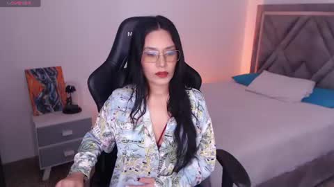 Mia Cristancho online show from 07/08/26, 05:28