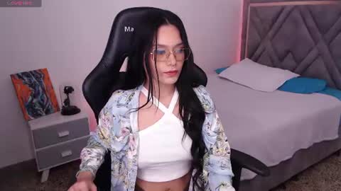 Mia Cristancho online show from 07/26/26, 03:52