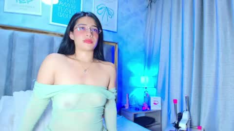 Amy online show from 07/25/26, 11:52