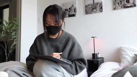 girl next door named Amy online show from 12/12/24, 04:15
