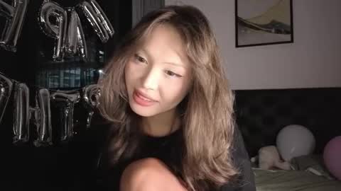 Snapshot of amyalwayshere chatting on 12/16/25, 06:02 girl next door named Amy online show from 12/16/25, 06:02