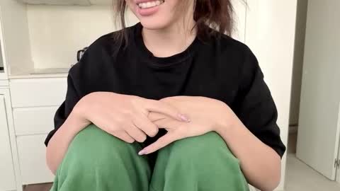 Snapshot of amyalwayshere chatting on 03/07/26, 01:30 girl next door named Amy online show from 03/07/26, 01:30