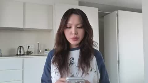 Snapshot of amyalwayshere chatting on 07/06/26, 04:31 girl next door named Amy online show from 07/06/26, 04:31